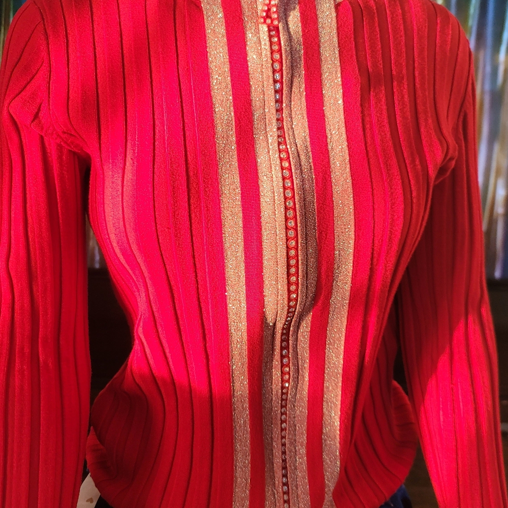 ❗️ Red Women's sweater with Silver Accents . FONTANA ❗️ - Picture 10 of 12